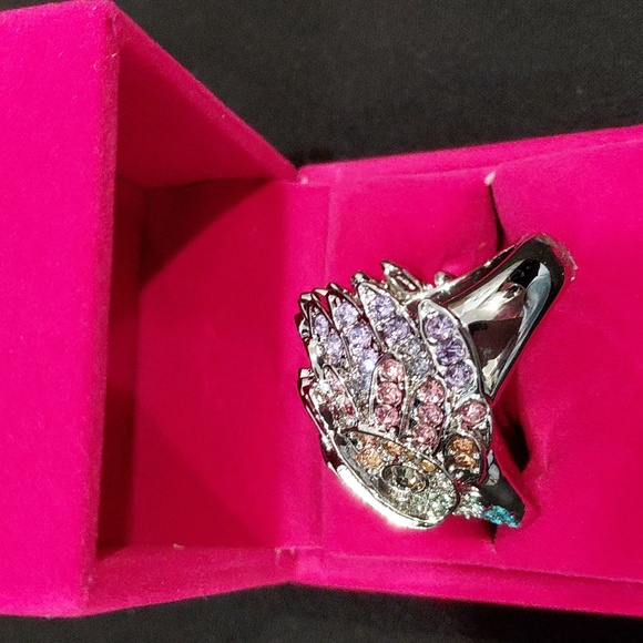 KURT GEIGER LONDON SILVERTONE EAGLE RING SIZE 8 - Picture 7 of 11